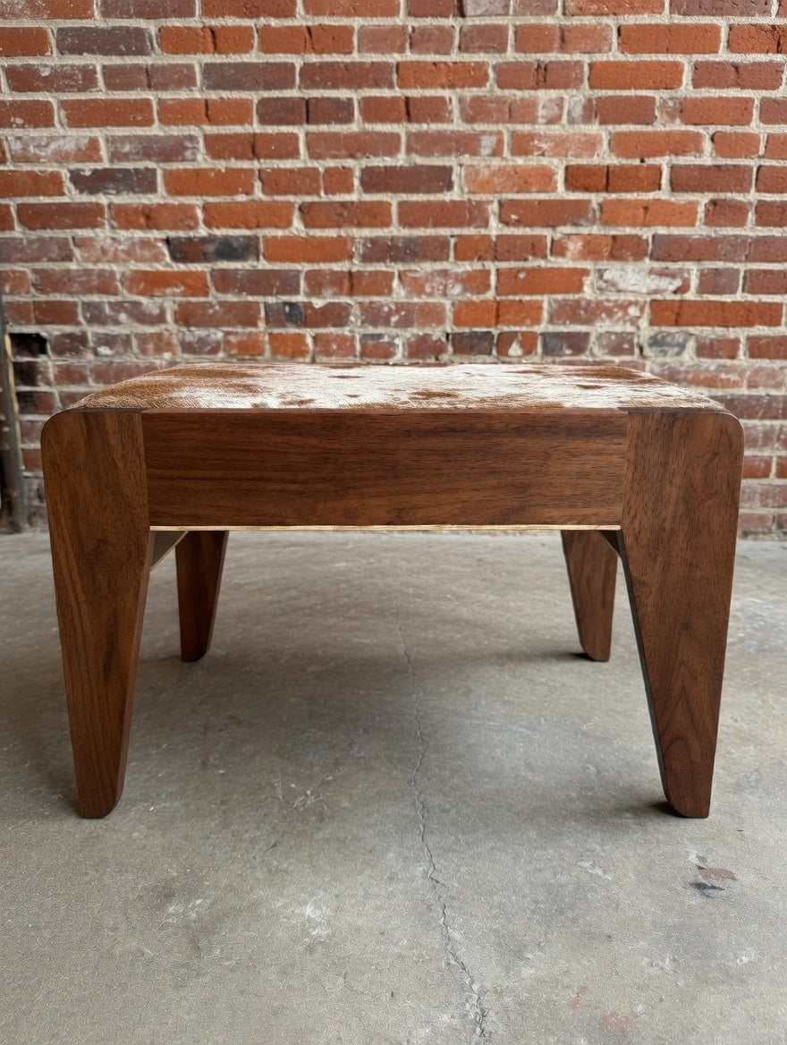 Hinton Bench Series