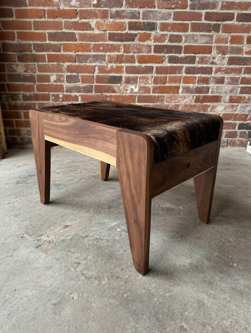 Hinton Bench Series