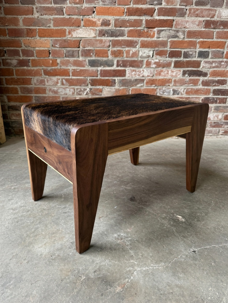 Hinton Bench Series